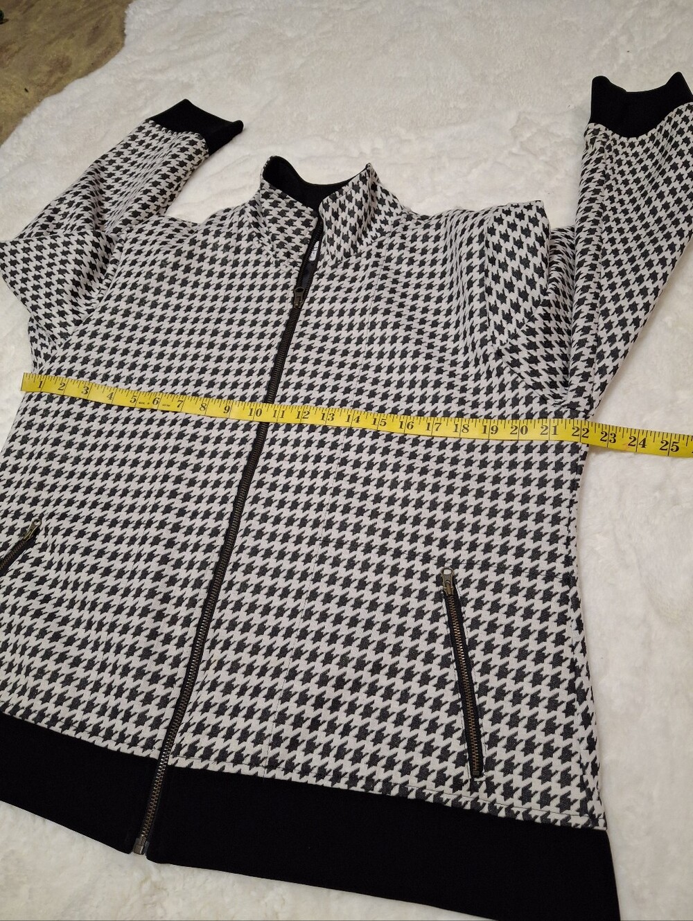 Chico's Travelers Black & White Houndstooth Zip Front Blazer Jacket Women Size 3 - Picture 12 of 16